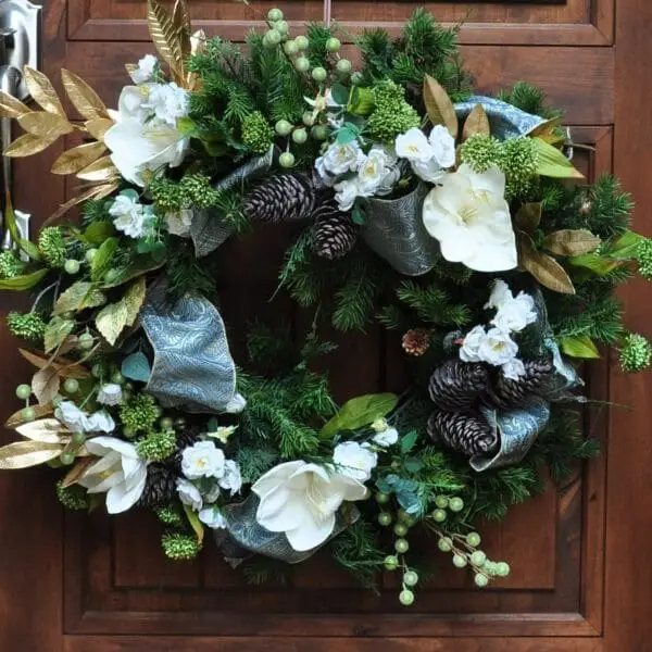 Amaryllis Rose Wreath