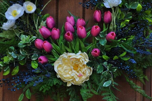 Close up_Tulip Peony Spring Wreath Center