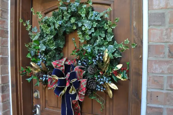 Blue Christmas Ivy side Blue Christmas Ivy Wreath